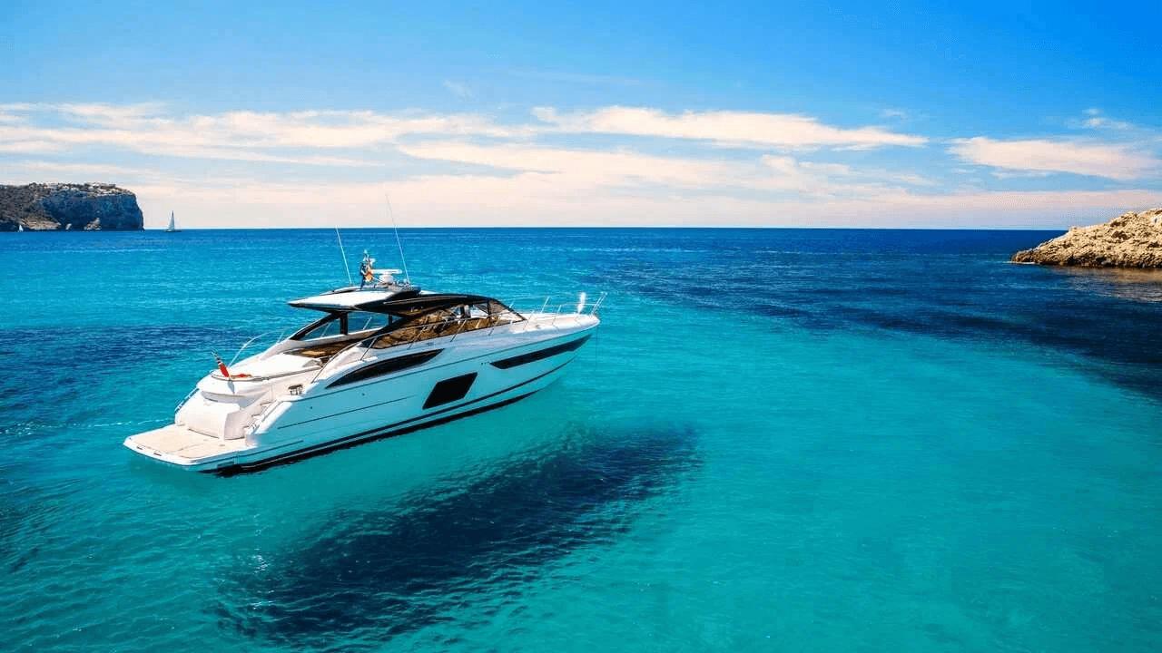 Yacht 1